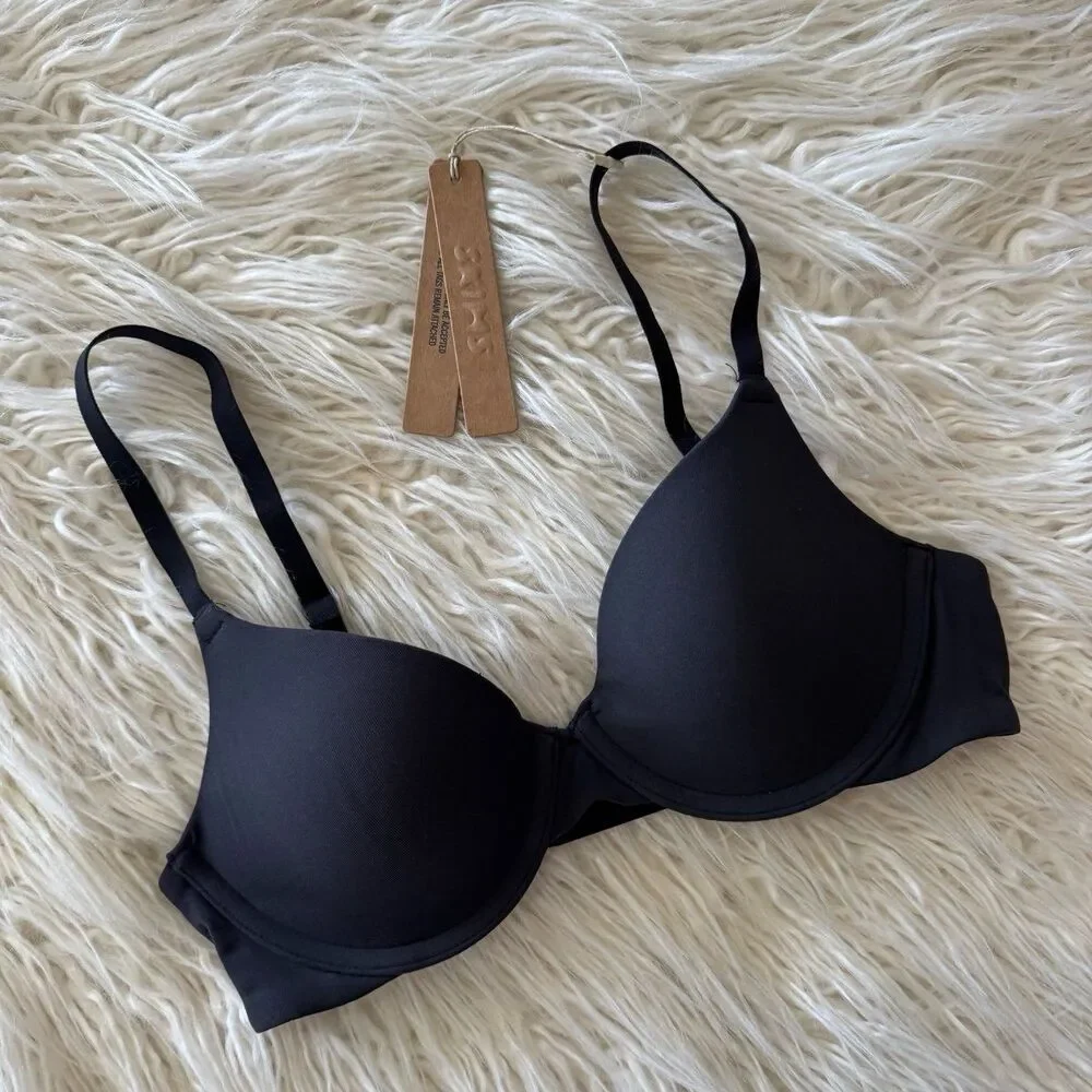 Skims Fits Everybody T-shirt Bra Onyx Size 30A - Picture 3 of 5